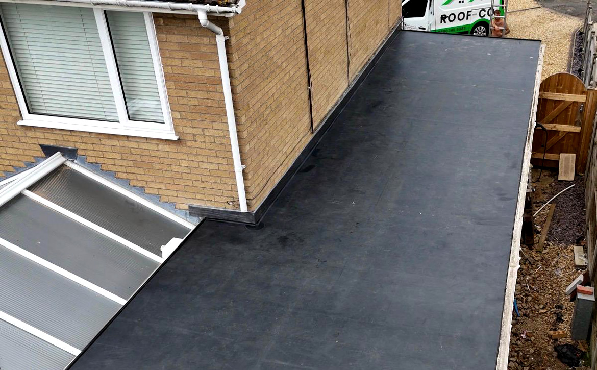Modern flat roof system
